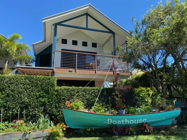 The Boathouse Vila Yamba Exterior foto